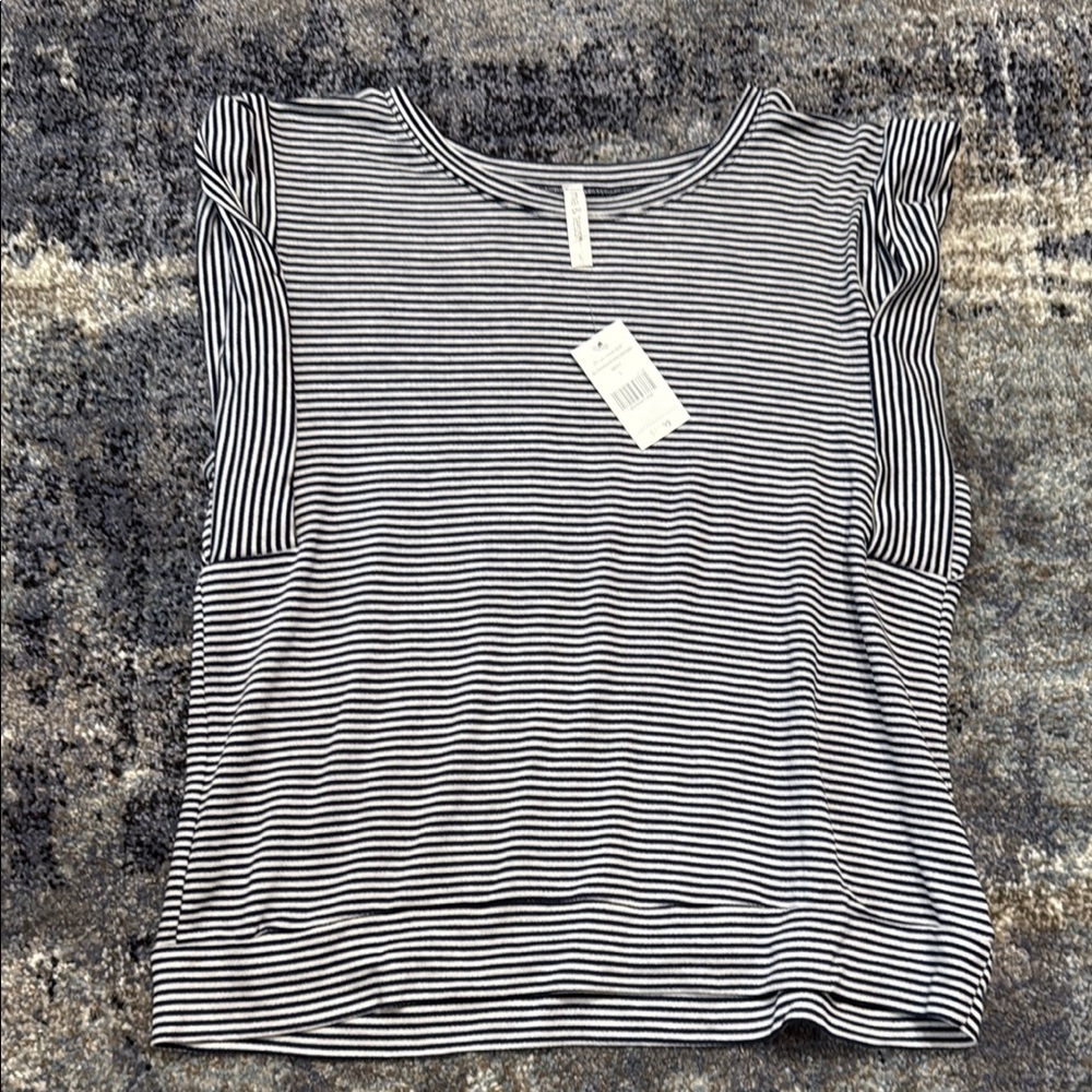 Black and White Boxy Flutter Sleeve Tee